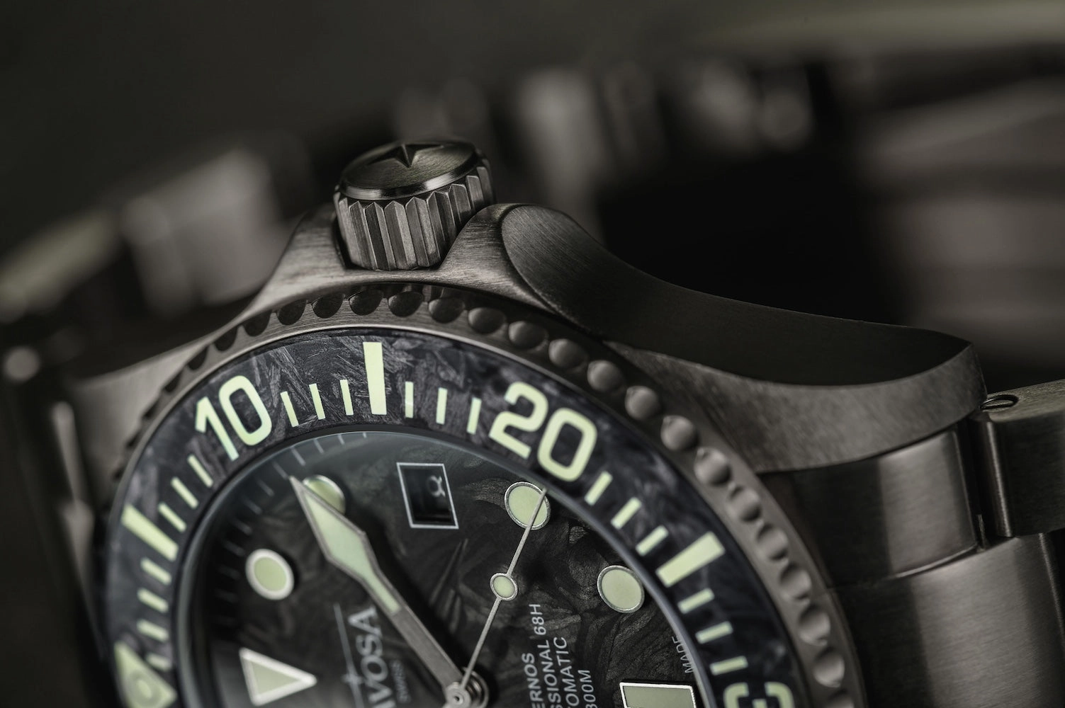 Davosa Watches Davosa Ternos Professional 68h Carbon Limited Edition Watch