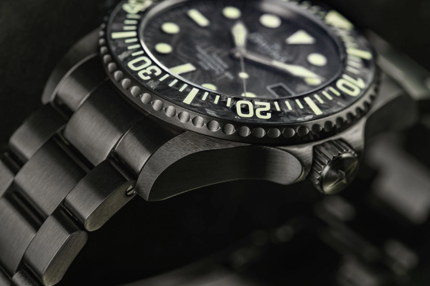 Davosa Watches Davosa Ternos Professional 68h Carbon Limited Edition Watch