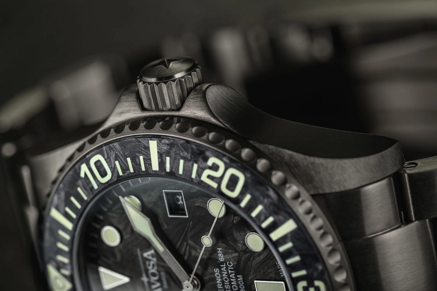 Davosa Watches Davosa Ternos Professional 68h Carbon Limited Edition Watch