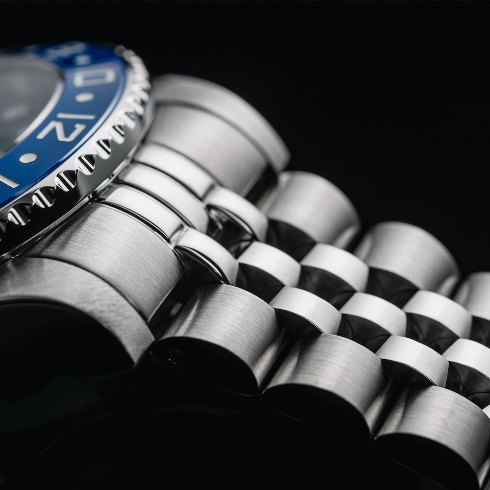 Davosa Watches Davosa Ternos Professional TT GMT Watch
