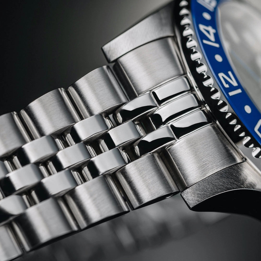 Davosa Watches Davosa Ternos Professional TT GMT Watch