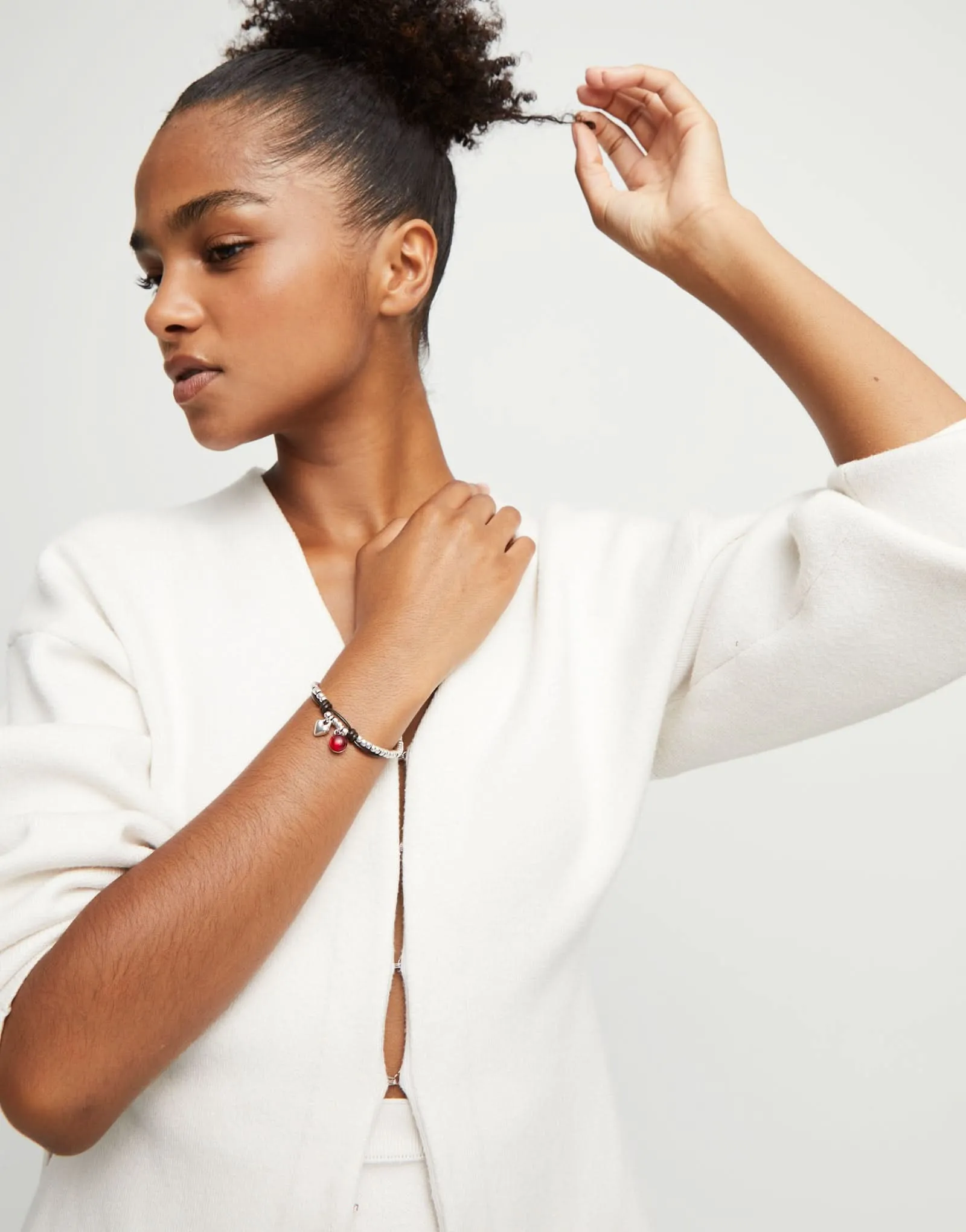 Sterling Silver Plated Ser Fascinante Red Bracelet PUL2527ROJMTL0 Unode50 Jewelry And Accessories