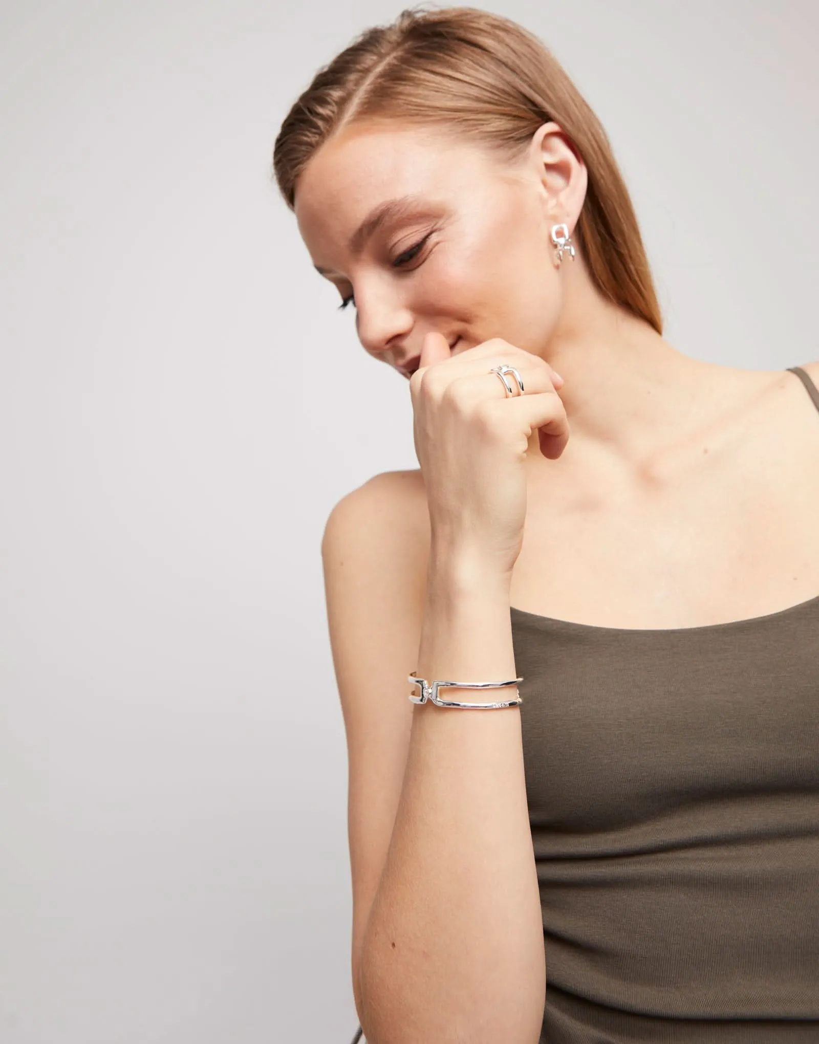 Sterling Silver Plated Ser Indomable White Bangle Bracelet PUL2446BLNMTL0 Unode50 Jewelry And Accessories