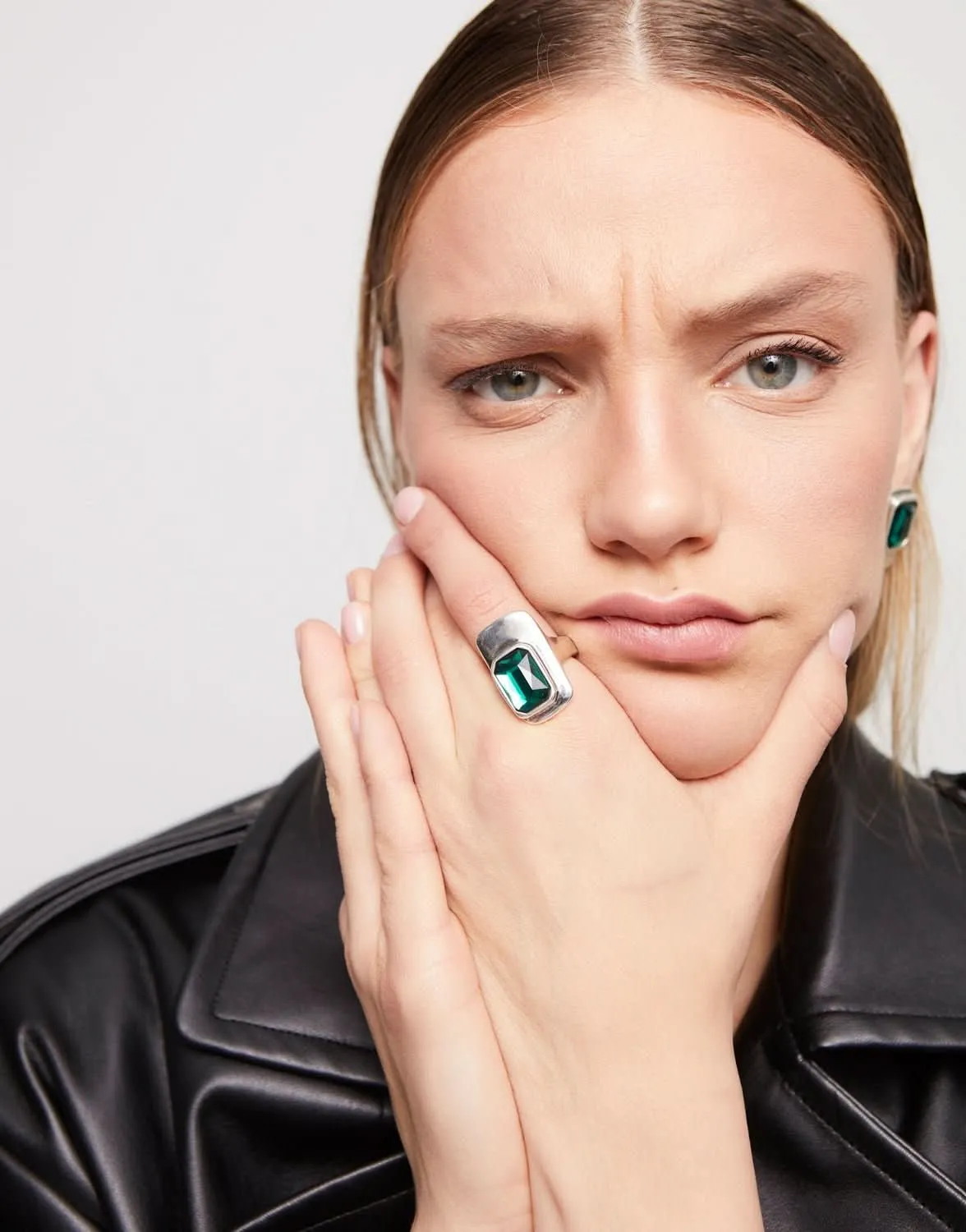 Sterling Silver Plated Ser Magnetica Green Ring ANI0829VRDMTL Unode50 Jewelry And Accessories